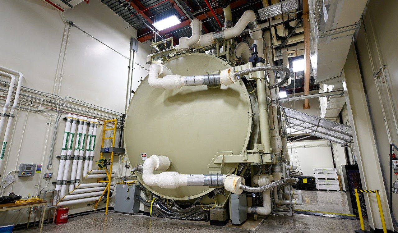 hermal vacuum chamber